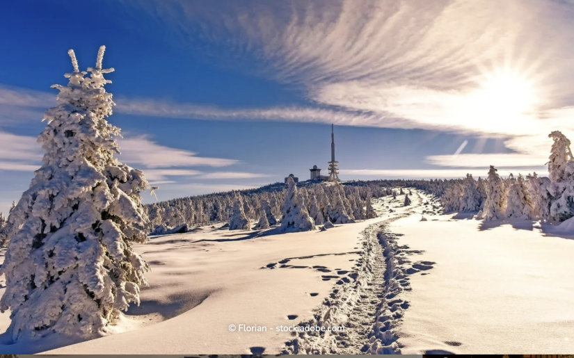Winterzauber im Harz: Stolberg und die Brockenbahn erleben