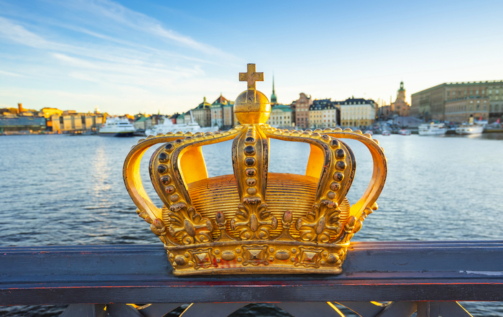goldene Krone auf der Skeppsholmsbron in Stockholm, Schweden
