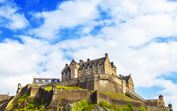 Edinburgh Castle auf dem Castle Rock, Schottland