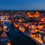 Luftaufnahme der wunderschönen Stadt Danzig in der Abenddämmerung,Polen