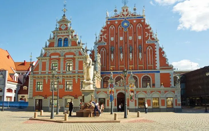 Schwarzhäupterhaus auf dem Rathausplatz der lettischen Hauptstadt Riga 