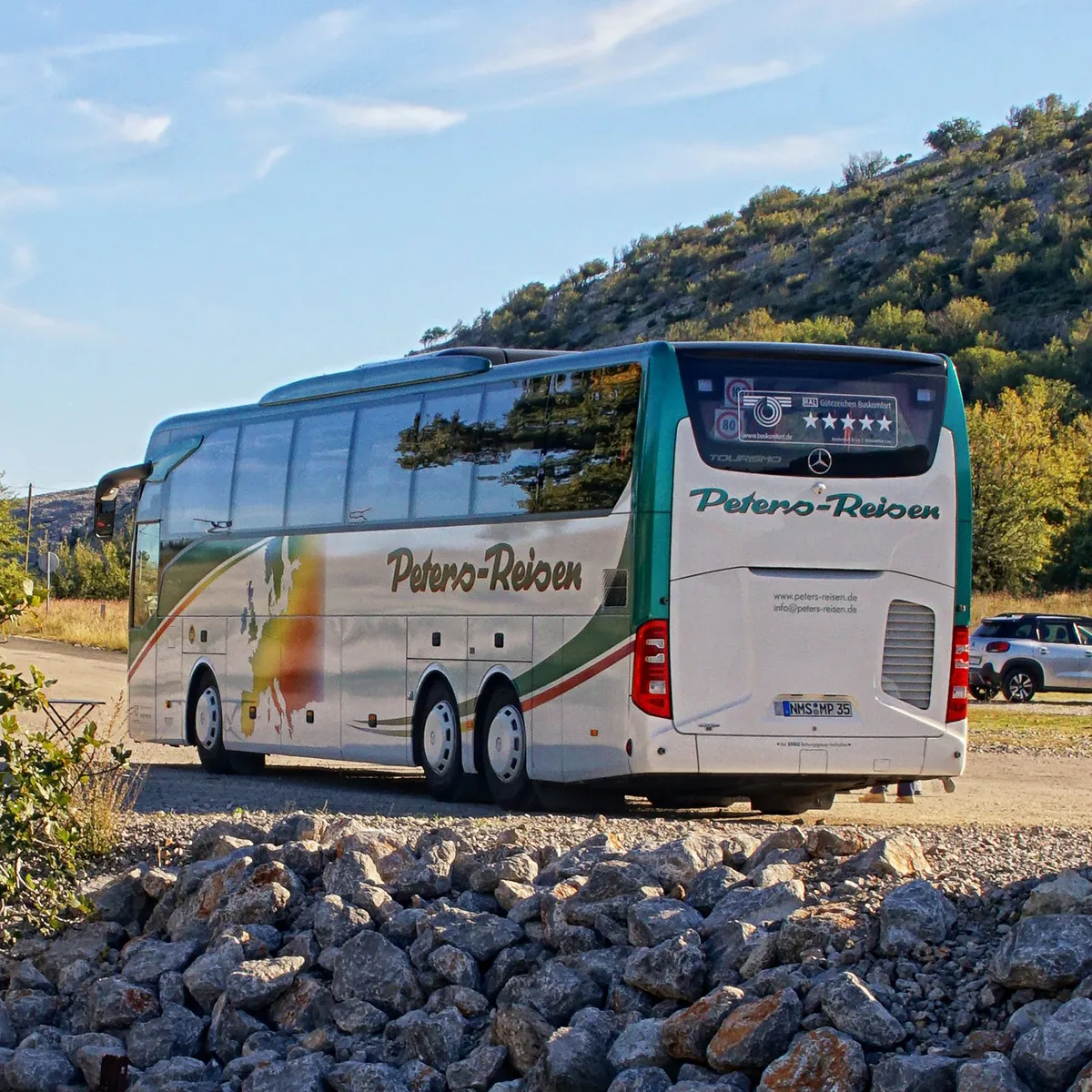 5-Sterne Peters-Bus - Travego (13m), 44 Sitzplätze (90 cm Sitzabstand)